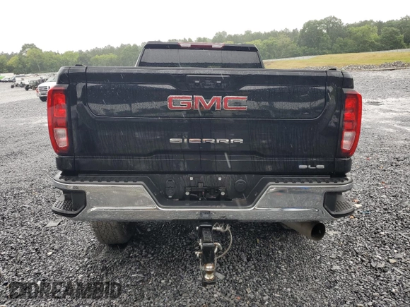 2018 GMC Sierra 2500HD SLE z VIN 1GT49MEY1PF165625, wystawiony jako Copart lot #58934545 z przebiegiem 27 985 mil mil oraz Szkoda całkowita • Salvage title. Historia ofert i sprzedaży dostępna na DreamBid. Obrazek 6.