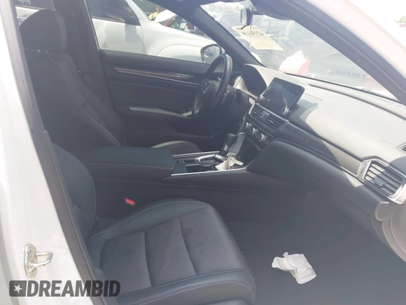 2019 Honda Accord Sport with VIN 1HGCV1F31KA029379, listed as a IAAI auction lot 42156139 with 58,238 mi miles and . Bid and sale history available at DreamBid. Image 5.