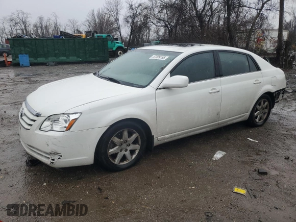 2006 Toyota Avalon XL z VIN 4T1BK36B26U118979, wystawiony jako Copart lot #47399195 z przebiegiem 366 021 mil mil oraz Szkoda całkowita • Salvage title. Historia ofert i sprzedaży dostępna na DreamBid. Obrazek 1.