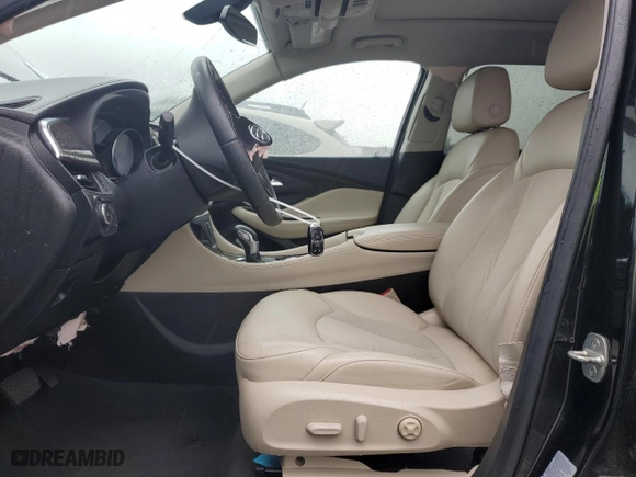 2019 Buick Envision Preferred with VIN LRBFXBSA4KD092862, listed as a Copart auction lot 47796025 with 34,927 mi miles and Clean Title. Bid and sale history available at carsss.com. Image 7.
