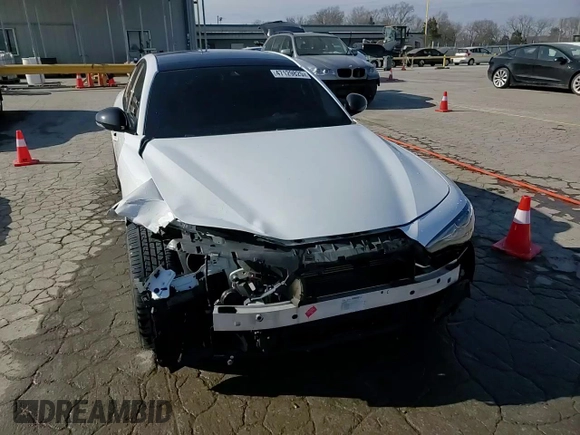 2020 Alfa Romeo Giulia Ti Sport z VIN ZARFAMBN4L7635554, wystawiony jako Copart lot #47129825 z przebiegiem 46 324 mil mil oraz Szkoda całkowita • Salvage title. Historia ofert i sprzedaży dostępna na DreamBid. Obrazek 14.