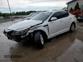 2015 Kia Optima LX z VIN KNAGM4A71F5658375, wystawiony jako Copart lot #57343525 z przebiegiem 118 027 mil mil oraz Nie do naprawy • Non repairable. Historia ofert i sprzedaży dostępna na DreamBid. Obrazek 1.