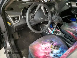 2013 Hyundai Veloster w/Black Int с VIN KMHTC6AD7DU162534, выставлен на аукционе Copart как лот 54061425 с пробегом Не указан миль и Списание • Salvage title. История ставок и продаж доступна на DreamBid. Изображение 8.