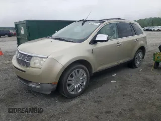 2010 Lincoln MKX z VIN 2LMDJ6JC9ABJ20471, wystawiony jako Copart lot #54341545 z przebiegiem Nie podano mil oraz Szkody całkowita. Historia ofert i sprzedaży dostępna na DreamBid. Obrazek 1.