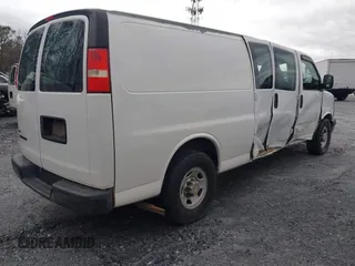 2011 Chevrolet Express Cargo Van with VIN 1GCWGGBA5B1187348, listed as a IAAI auction lot 41684458 with 456,926 mi miles. Bid and sale history available at carsss.com. Image 4.