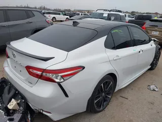 2019 Toyota Camry XSE with VIN 4T1B61HK0KU278004, listed as a IAAI auction lot 41582273 with 73,270 mi miles. Bid and sale history available at carsss.com. Image 4.