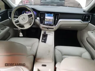 2024 Volvo S60 Core Dark Theme z VIN 7JRL12TK8RG295020, wystawiony jako Copart lot #47601695 z przebiegiem 45 837 mil mil oraz Szkoda całkowita • Salvage title. Historia ofert i sprzedaży dostępna na DreamBid. Obrazek 8.