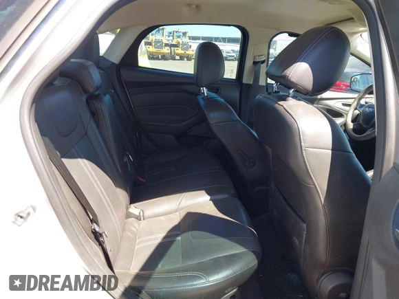 2014 Ford Focus SE with VIN 1FADP3F25EL199002, listed as a IAAI auction lot 41872781 with 150,548 mi miles. Bid and sale history available at carsss.com. Image 8.
