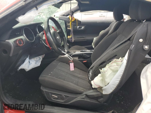 2018 Ford Mustang EcoBoost с VIN 1FA6P8TH4J5185282, выставлен на аукционе Copart как лот 59387205 с пробегом 83 397 миль миль и Списание • Salvage title. История ставок и продаж доступна на DreamBid. Изображение 7.