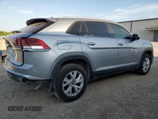 2020 Volkswagen Atlas S z VIN 1V2AC2CA6LC201821, wystawiony jako Copart lot #53657775 z przebiegiem 100 051 mil mil oraz Szkoda całkowita • Salvage title. Historia ofert i sprzedaży dostępna na DreamBid. Obrazek 3.