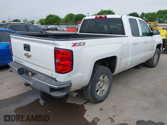 2015 Chevrolet Silverado 1500 LT with VIN 1GCRCREC3FZ425576, listed as a IAAI auction lot 41903363 with 114,156 mi miles and . Bid and sale history available at DreamBid. Image 4.