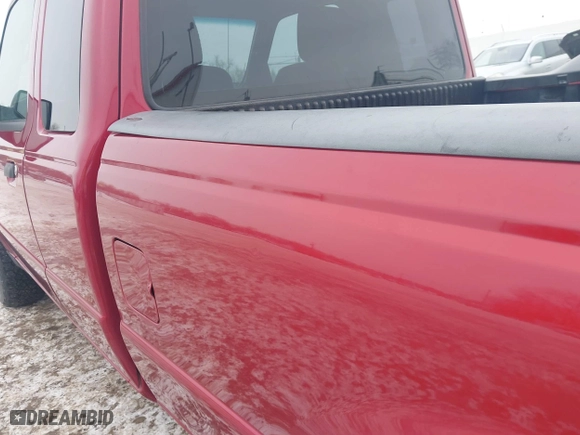 2011 Ford Ranger XLT with VIN 1FTLR4FE2BPA59882, listed as a IAAI auction lot 41399564 with 139,087 mi miles. Bid and sale history available at carsss.com. Image 17.
