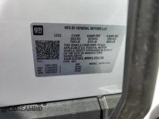 2024 GMC Yukon Denali with VIN 1GKS2DKL9RR135136, listed as a Copart auction lot 50688575 with 4,077 mi miles and Salvage Title. Bid and sale history available at carsss.com. Image 13.