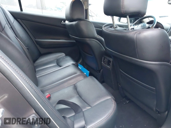 2013 Nissan Maxima SV z VIN 1N4AA5AP5DC819199, wystawiony jako IAAI lot #41519631 z przebiegiem 122 934 mil mil oraz . Historia ofert i sprzedaży dostępna na DreamBid. Obrazek 8.