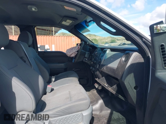 2012 Ford F-150 XL with VIN 1FTFX1EF6CFB15809, listed as a IAAI auction lot 41916615 with 191,949 mi miles. Bid and sale history available at carsss.com. Image 5.