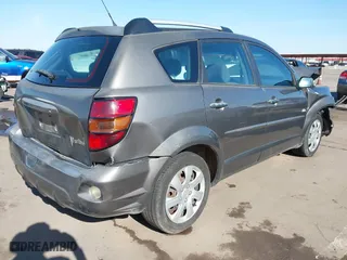 2005 Pontiac Vibe with VIN 5Y2SL638X5Z478773, listed as a IAAI auction lot 41901971 with 202,443 mi miles. Bid and sale history available at carsss.com. Image 4.
