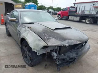 2011 Ford Mustang GT z VIN 1ZVBP8CF1B5167120, wystawiony jako IAAI lot #42422809 z przebiegiem Nie podano mil oraz . Historia ofert i sprzedaży dostępna na DreamBid. Obrazek 1.