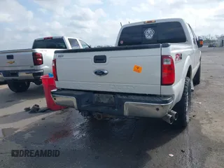 2015 Ford F-250 Lariat with VIN 1FT7W2BT2FEB02332, listed as a IAAI auction lot 41932132 with Not provided miles and . Bid and sale history available at DreamBid. Image 16.