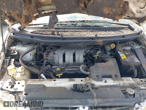 1996 Dodge Caravan SE with VIN 1B4GP44R8TB191926, listed as a IAAI auction lot 42028373 with 175,895 mi miles. Bid and sale history available at carsss.com. Image 10.