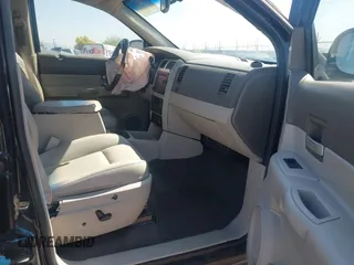 2005 Dodge Durango Limited with VIN 1D8HB58D45F623211, listed as a IAAI auction lot 41884831 with 259,963 mi miles and . Bid and sale history available at DreamBid. Image 5.