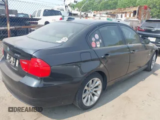 2011 BMW 3 Series 328i xDrive with VIN WBAPK5G50BNN78951, listed as a IAAI auction lot 42444095 with 163,620 mi miles and . Bid and sale history available at DreamBid. Image 4.