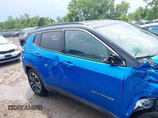 2023 Jeep Compass (RED) Edition with VIN 3C4NJDCN8PT518257, listed as a IAAI auction lot 42589528 with Not provided miles and . Bid and sale history available at DreamBid. Image 14.