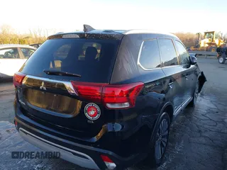 2020 Mitsubishi Outlander SE with VIN JA4AD3A31LZ043310, listed as a IAAI auction lot 41270274 with 141,924 mi miles and . Bid and sale history available at DreamBid. Image 4.