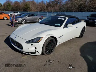 2015 Maserati GranTurismo Convertible Sport with VIN ZAM45MMAXF0155477, listed as a Copart auction lot 81116633 with 29,954 mi miles and Salvage Title. Bid and sale history available at carsss.com. Image 1.