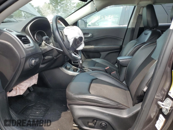 2021 Jeep Compass Latitude с VIN 3C4NJDBB4MT599812, выставлен на аукционе Copart как лот 59083905 с пробегом 68 769 миль миль и Списание • Salvage title. История ставок и продаж доступна на DreamBid. Изображение 7.