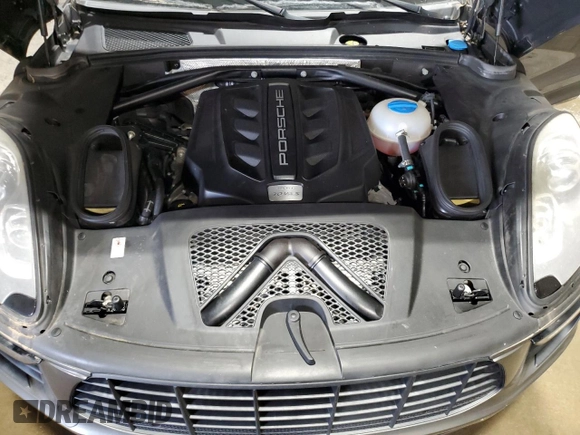 2016 Porsche Macan S with VIN WP1AB2A52GLB43771, listed as a Copart auction lot 61605995 with 148,307 mi miles and Clean title. Bid and sale history available at DreamBid. Image 12.