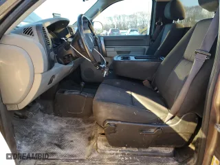 2013 Chevrolet Silverado 1500 Work Truck with VIN 1GCNKPE04DZ218686, listed as a Copart auction lot 86516994 with 103,365 mi miles and Salvage Title. Bid and sale history available at carsss.com. Image 7.