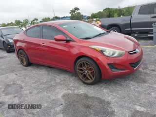 2015 Hyundai Elantra SE z VIN 5NPDH4AEXFH588903, wystawiony jako IAAI lot #42419313 z przebiegiem 140 191 mil mil oraz . Historia ofert i sprzedaży dostępna na DreamBid. Obrazek 1.