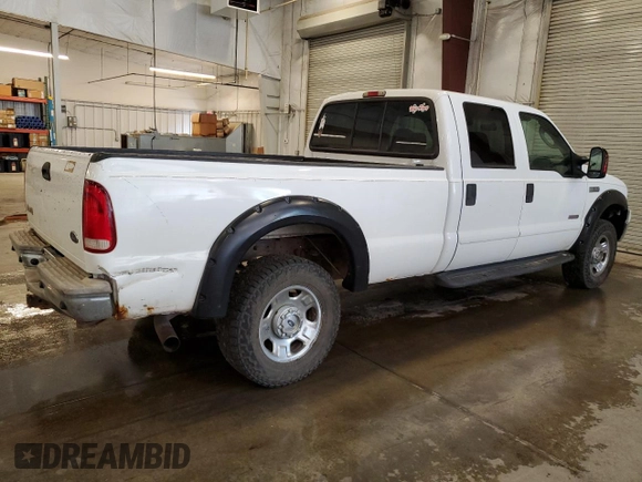 2005 Ford F-350 XL z VIN 1FTWW31P25EC64594, wystawiony jako Copart lot #61291725 z przebiegiem 209 965 mil mil oraz Czysty tytuł • Clean title. Historia ofert i sprzedaży dostępna na DreamBid. Obrazek 3.