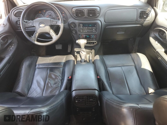 2008 Chevrolet TrailBlazer 3LT with VIN 1GNDT13S582192518, listed as a Copart auction lot 54717155 with 176,400 mi miles and Salvage Title. Bid and sale history available at DreamBid. Image 8.