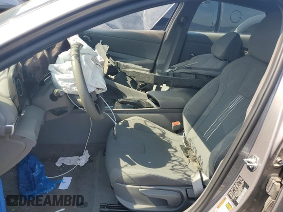 2024 Hyundai Elantra SEL with VIN KMHLM4DG6RU778028, listed as a Copart auction lot 59693495 with 33,282 mi miles and Non repairable. Bid and sale history available at DreamBid. Image 7.