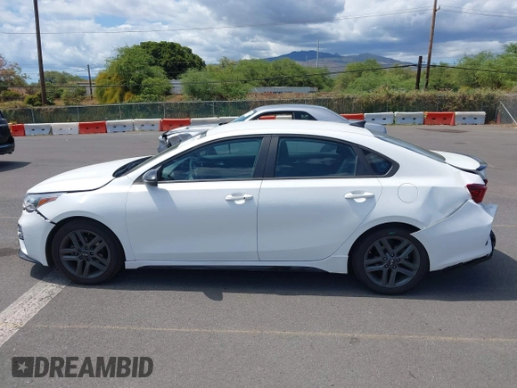 2021 Kia Forte GT-Line with VIN 3KPF34AD0ME393490, listed as a IAAI auction lot 42338272 with 23,101 mi miles and . Bid and sale history available at DreamBid. Image 14.