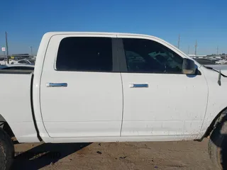 2018 Ram 1500 Big Horn with VIN 1C6RR7LM1JS264944, listed as a IAAI auction lot 41310020 with 181,647 mi miles. Bid and sale history available at carsss.com. Image 13.