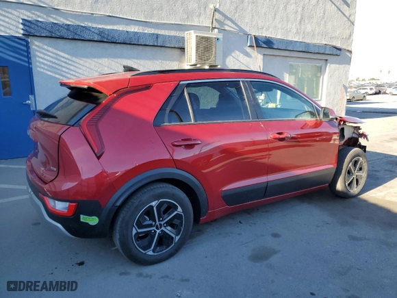 2023 Kia Niro Plug-In Hybrid EX with VIN KNDCS3LF7P5076224, listed as a Copart auction lot 41893285 with 3,978 mi miles and Salvage Title. Bid and sale history available at carsss.com. Image 3.