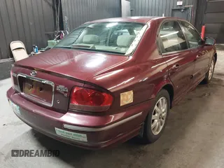 2003 Hyundai Sonata GLS with VIN KMHWF35H13A882475, listed as a IAAI auction lot 41863570 with 168,303 mi miles. Bid and sale history available at carsss.com. Image 4.