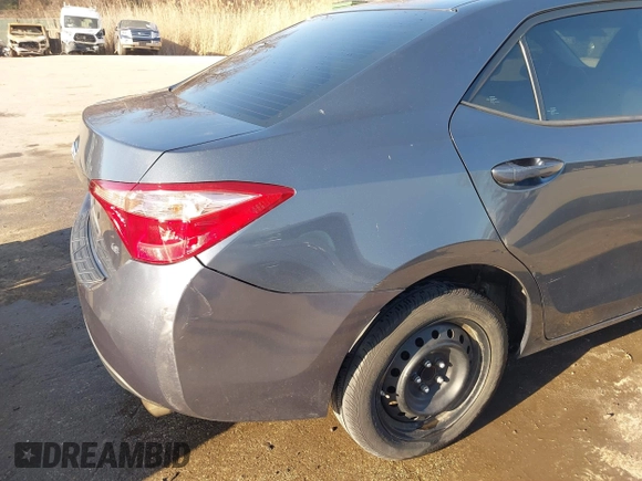 2018 Toyota Corolla L z VIN 2T1BURHE5JC969463, wystawiony jako IAAI lot #41760784 z przebiegiem 406 432 mil mil oraz . Historia ofert i sprzedaży dostępna na DreamBid. Obrazek 18.