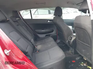2020 Kia Sportage LX z VIN KNDPMCAC0L7697209, wystawiony jako IAAI lot #41795208 z przebiegiem 129 188 mil mil oraz . Historia ofert i sprzedaży dostępna na DreamBid. Obrazek 8.