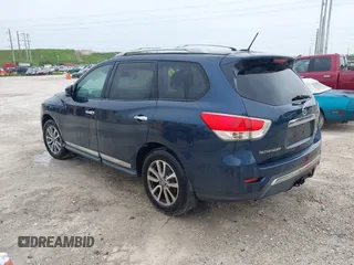 2013 Nissan Pathfinder SL with VIN 5N1AR2MM3DC615743, listed as a IAAI auction lot 42521969 with 168,814 mi miles and . Bid and sale history available at DreamBid. Image 3.