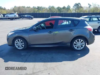 2011 Mazda 3 s Sport with VIN JM1BL1K55B1390301, listed as a IAAI auction lot 41892417 with 131,605 mi miles. Bid and sale history available at carsss.com. Image 14.