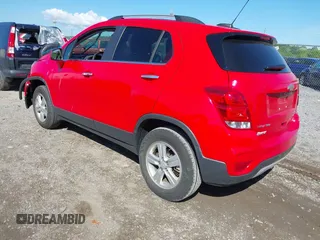 2018 Chevrolet Trax LT z VIN 3GNCJPSB0JL262159, wystawiony jako IAAI lot #42216660 z przebiegiem 27 369 mil mil oraz . Historia ofert i sprzedaży dostępna na DreamBid. Obrazek 3.