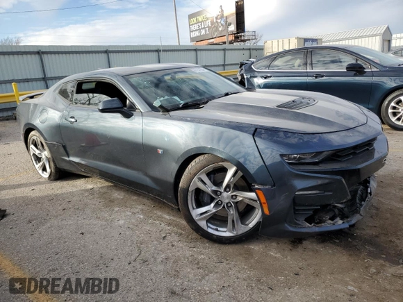 2019 Chevrolet Camaro 1SS z VIN 1G1FE1R73K0112188, wystawiony jako Copart lot #87231554 z przebiegiem Nie podano mil oraz Szkoda całkowita • Salvage title. Historia ofert i sprzedaży dostępna na DreamBid. Obrazek 4.