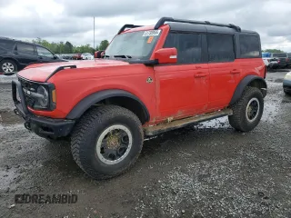 2023 Ford Bronco с VIN 1FMEE5DP5PLB97182, выставлен на аукционе Copart как лот 51738955 с пробегом 10 248 миль миль и Списание • Salvage title. История ставок и продаж доступна на DreamBid. Изображение 1.
