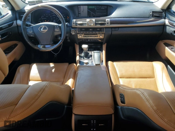 2014 Lexus LS 460 with VIN JTHCL5EF4E5022820, listed as a Copart auction lot 52346385 with 40,862 mi miles and Salvage Title. Bid and sale history available at DreamBid. Image 8.
