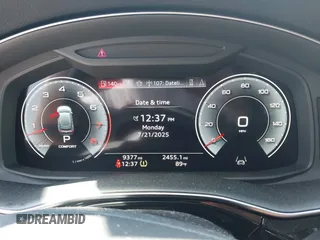 2024 Audi Q8 Premium Plus с VIN WA1BVBF19RD019586, выставлен на аукционе IAAI как лот 42746554 с пробегом 9 377 миль миль и . История ставок и продаж доступна на DreamBid. Изображение 7.