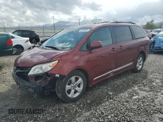 2018 Toyota Sienna LE Auto Access Seat with VIN 5TDKZ3DC1JS908055, listed as a Copart auction lot 53752545 with Not Provided miles and Salvage Title. Bid and sale history available at DreamBid. Image 1.