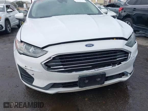 2019 Ford Fusion Hybrid SE with VIN 3FA6P0LU9KR206740, listed as a IAAI auction lot 41933661 with 143,111 mi miles. Bid and sale history available at carsss.com. Image 6.